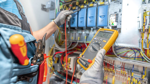 Best Circuit Breaker Repair  in Silver Firs, WA