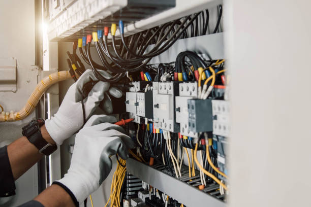 Best Affordable Emergency Electrician  in Silver Firs, WA